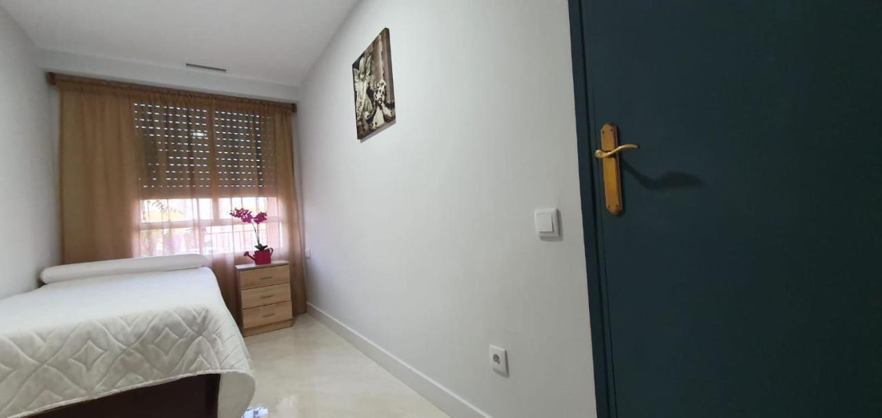 ¡economico Y Bien Ubicado! Apartment
